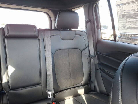 2025 Jeep Grand Cherokee Altitude X