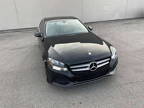 2016 Mercedes-Benz C-Class