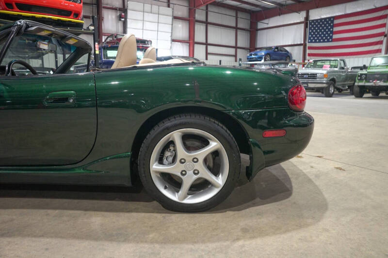 2002 Mazda MX-5 Miata LS