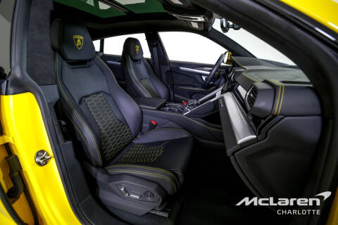 2022 Lamborghini Urus
