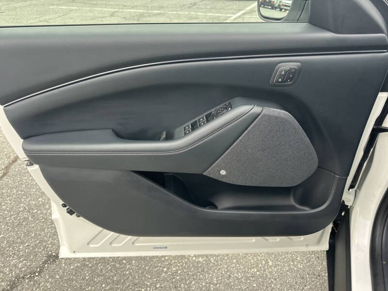 2021 Ford Mustang Mach-E Premium