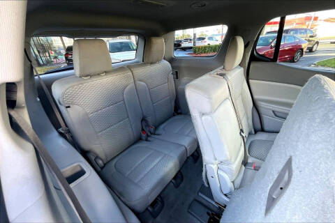 2017 GMC Acadia SLE-1