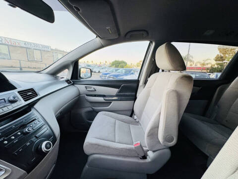 2011 Honda Odyssey LX