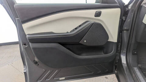 2023 Ford Mustang Mach-E Premium