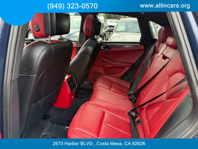 2016 Porsche Macan S