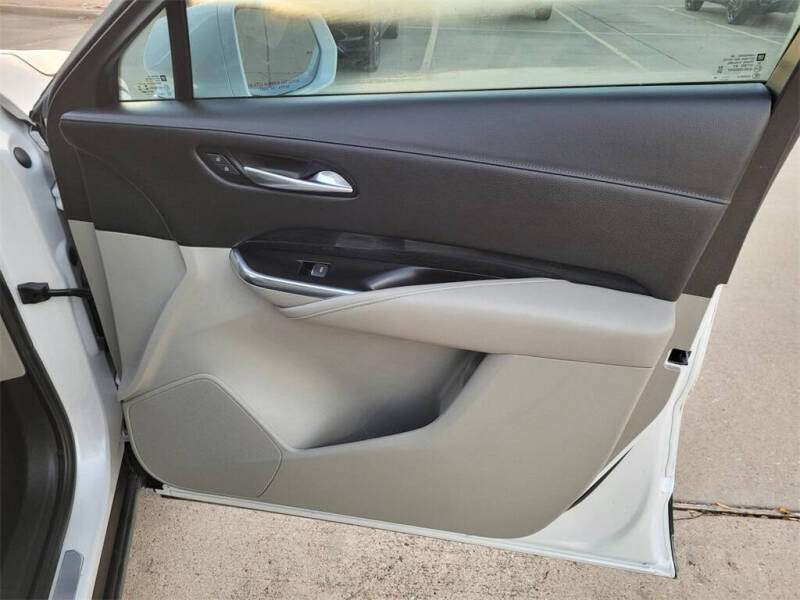 2019 Cadillac XT4 Premium Luxury