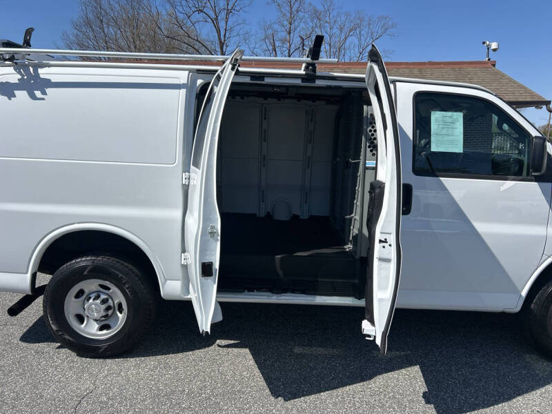 2017 Chevrolet Express 2500