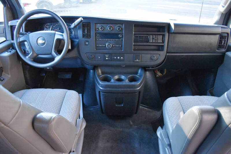 2016 Chevrolet Express LT 3500