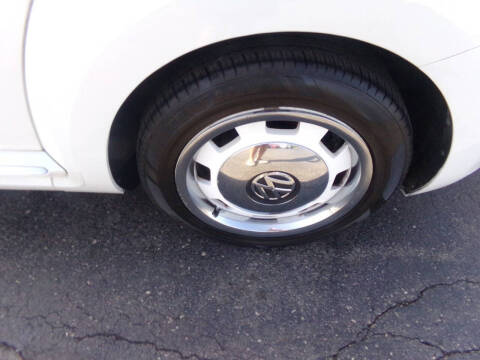 2015 Volkswagen Beetle 1.8T Classic PZEV