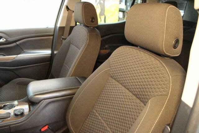 2019 GMC Acadia SLE-1