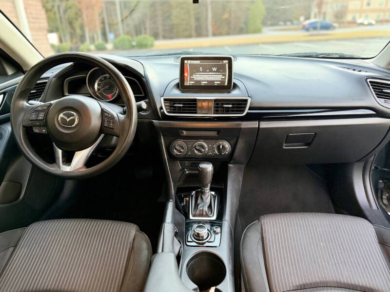 2016 Mazda MAZDA3 i Sport