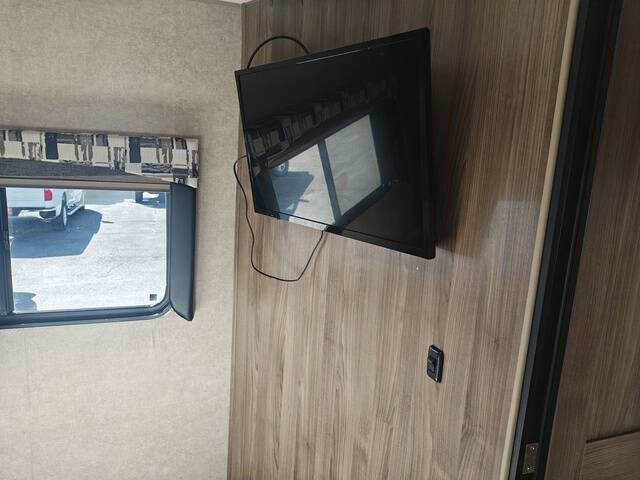 2016 Coachmen RV Freelander