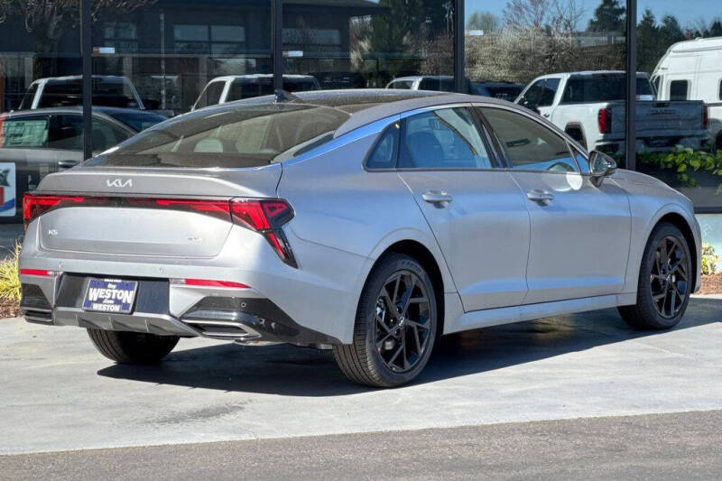2026 Kia K5
