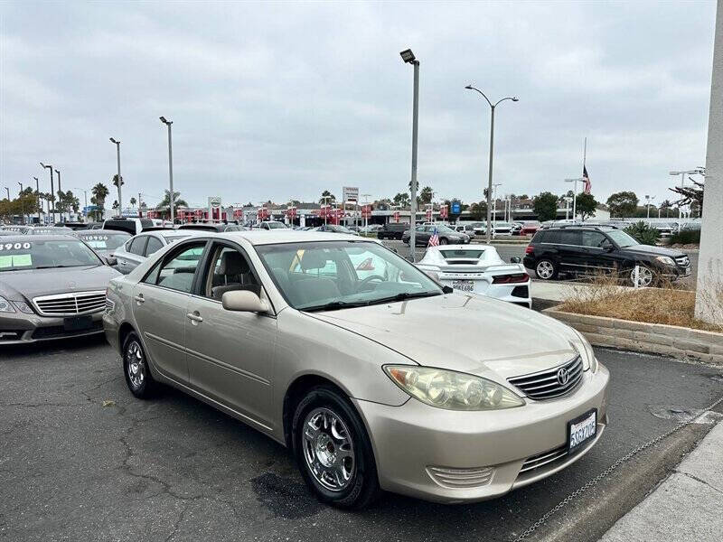 2006 Toyota Camry Standard