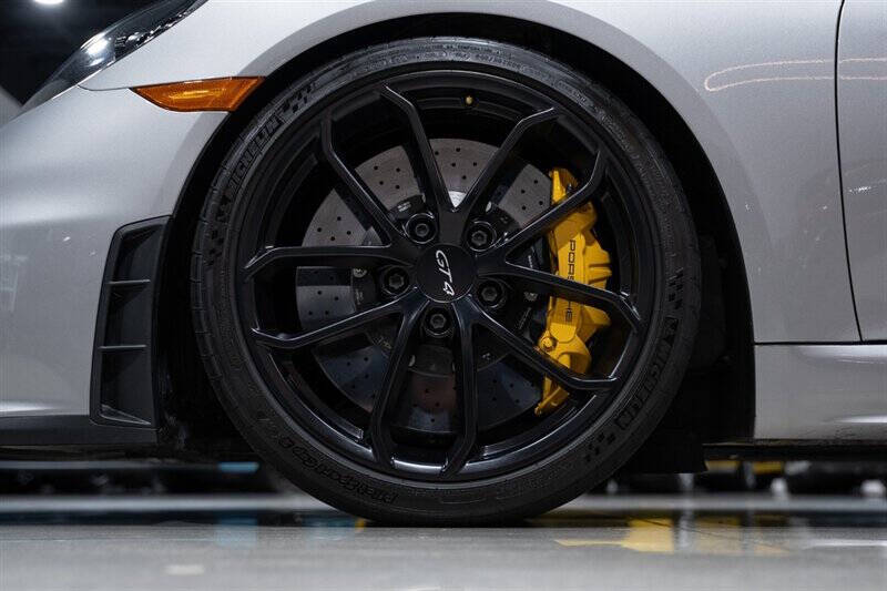 2020 Porsche 718 Cayman GT4