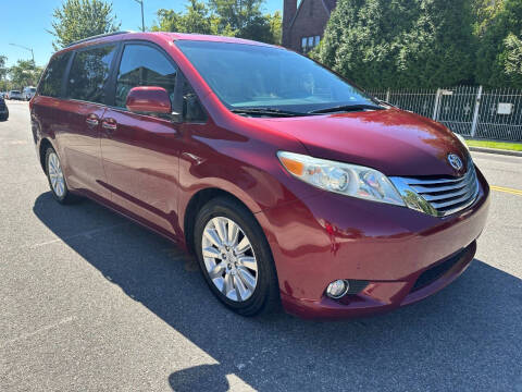 2011 Toyota Sienna Limited 7-Passenger
