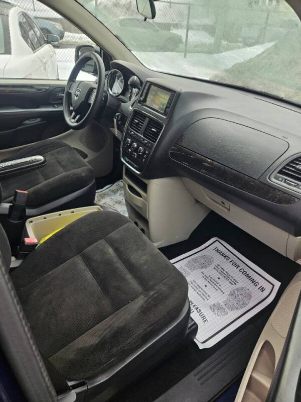 2015 Dodge Grand Caravan SE