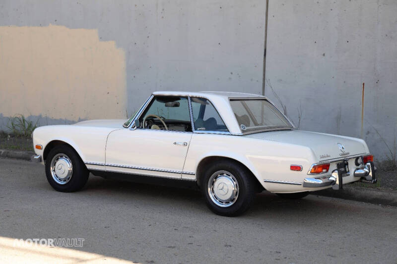 1969 Mercedes-Benz 280-Class