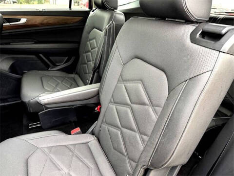 2024 Volkswagen Atlas SE