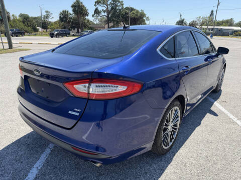 2013 Ford Fusion SE