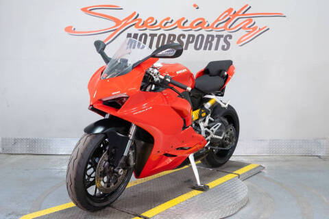 2023 Ducati Panigale V2