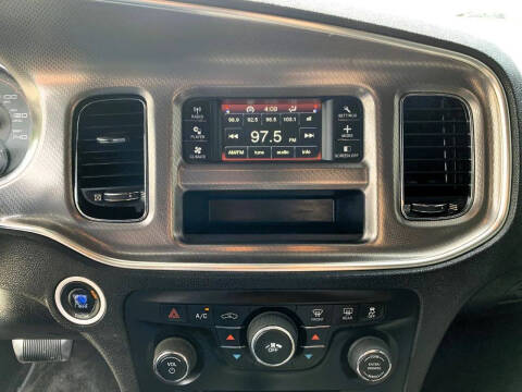 2012 Dodge Charger SE