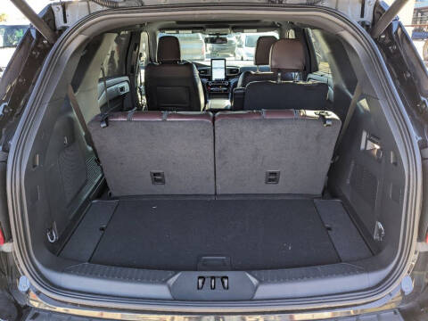 2023 Ford Explorer Platinum