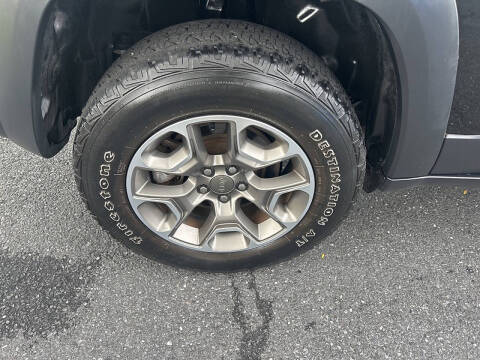 2022 Jeep Cherokee Trailhawk