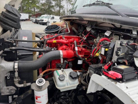 2017 Freightliner M2 106