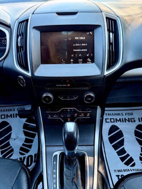 2017 Ford Edge SEL