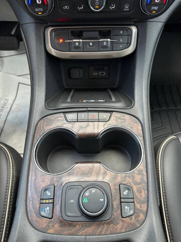 2021 GMC Acadia Denali