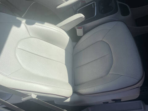 2019 Chrysler Pacifica Limited