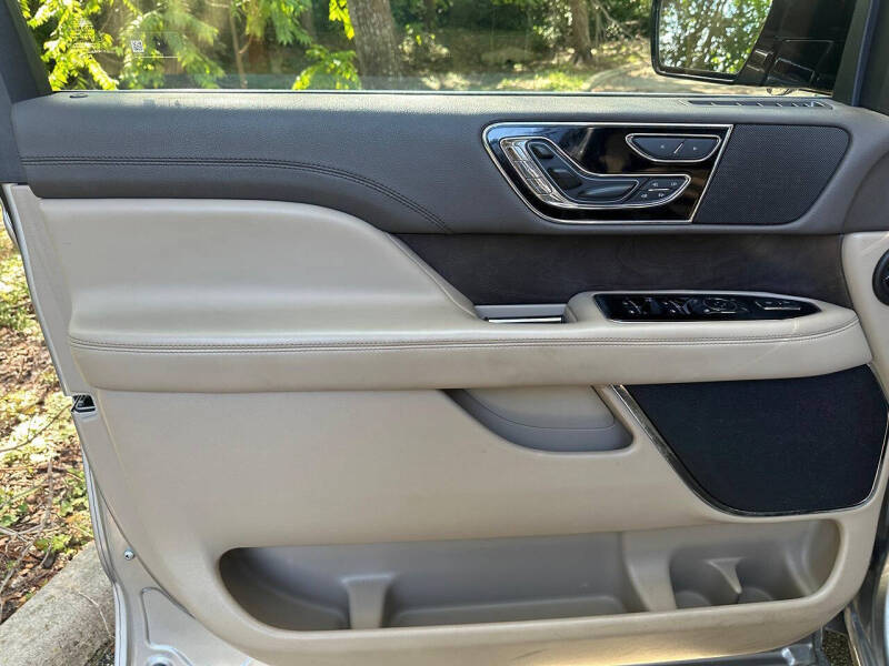 2023 Lincoln Navigator Reserve