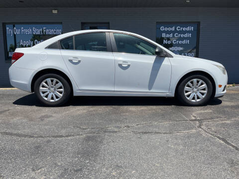 2011 Chevrolet Cruze for sale at Auto Credit Connection LLC in Uniontown PA