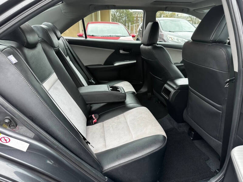 2012 Toyota Camry SE V6