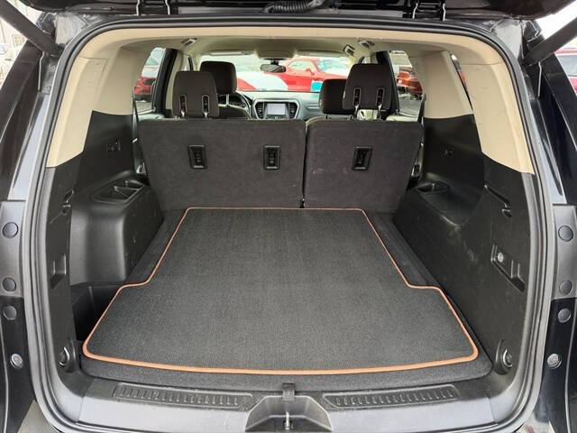 2017 GMC Acadia SLE-2