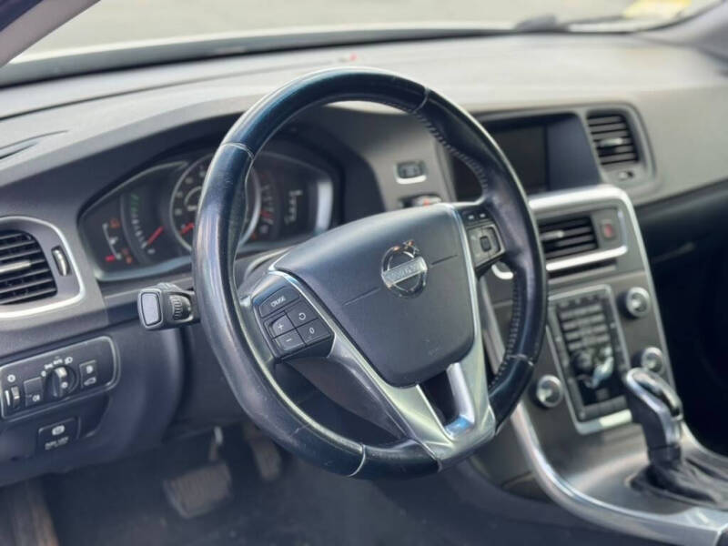 2014 Volvo S60 T5