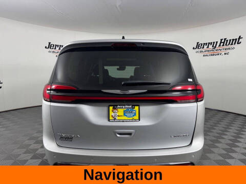 2024 Chrysler Pacifica Limited