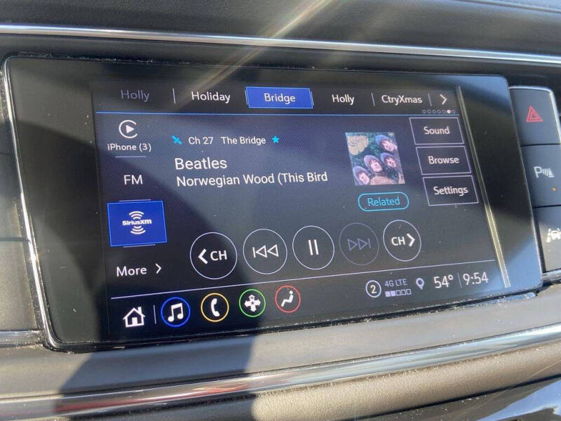 2022 Buick Enclave Essence