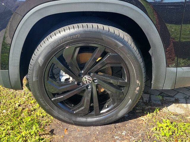 2022 Volkswagen Atlas V6 SE