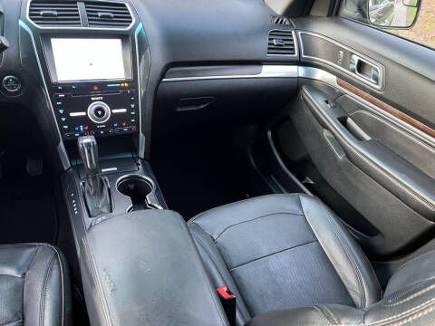 2017 Ford Explorer Limited
