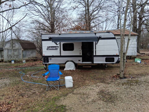 2025 Coleman 17R