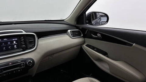 2019 Kia Sorento LX V6