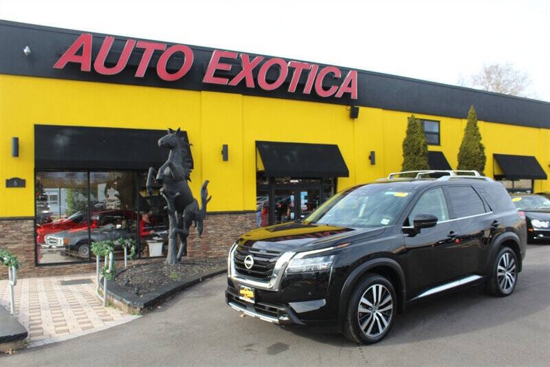 2023 Nissan Pathfinder Platinum