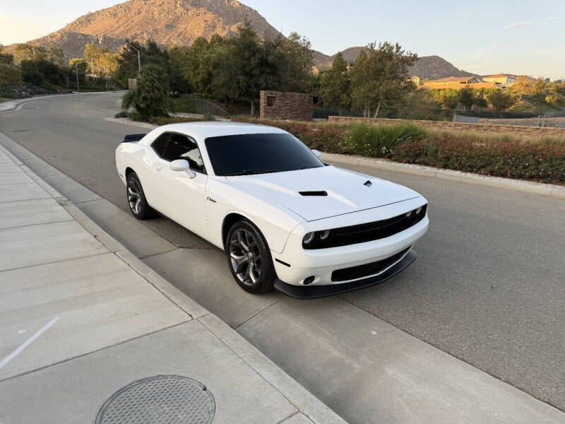 2017 Dodge Challenger SXT