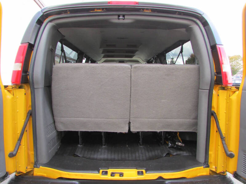 2016 Chevrolet Express LS 3500