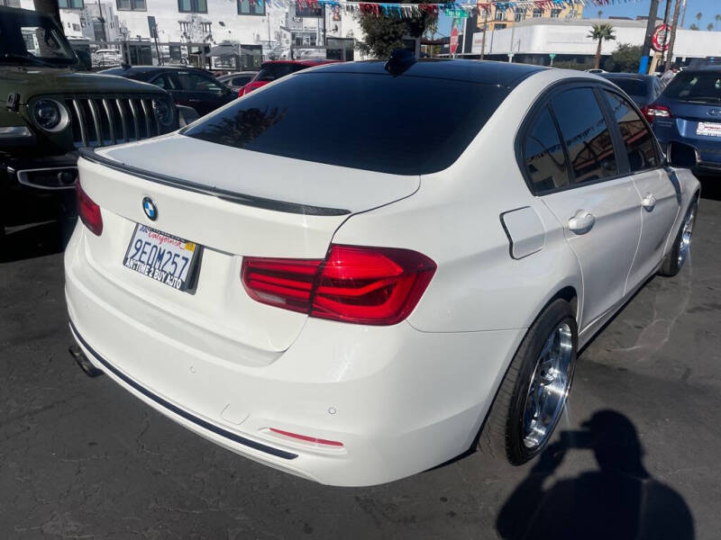 2017 BMW 3 Series 320i