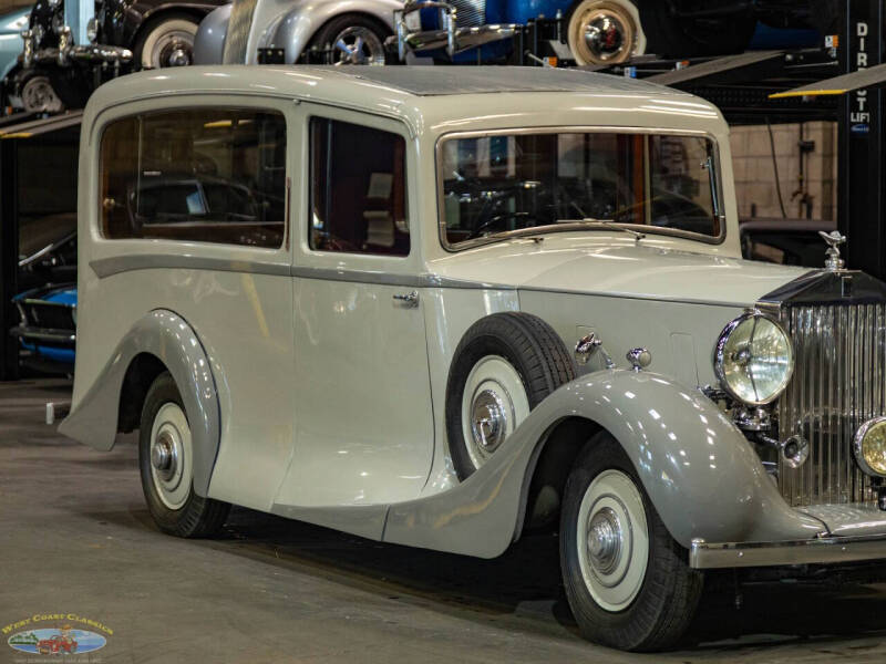 1939 Rolls-Royce Wraith Hearse