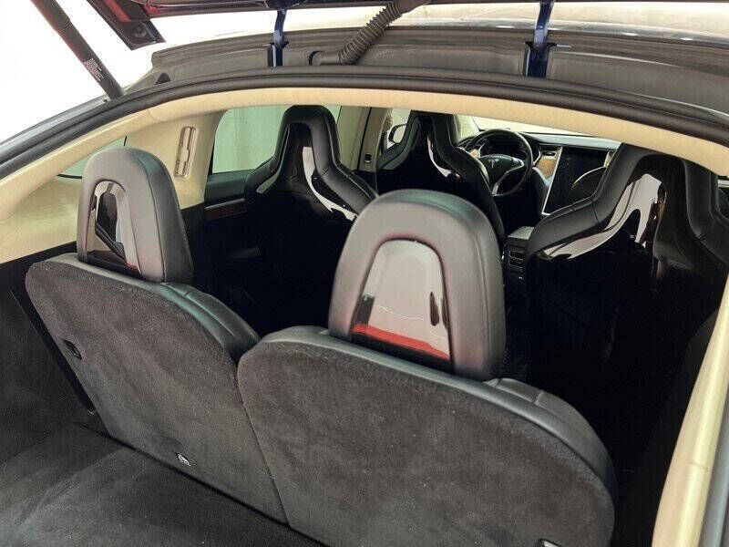 2017 Tesla Model X 75D