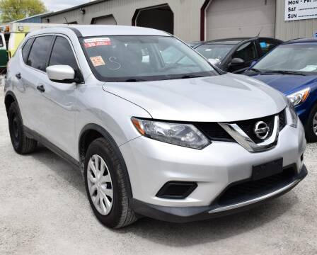 2016 Nissan Rogue for sale at PINNACLE ROAD AUTOMOTIVE LLC in Moraine OH